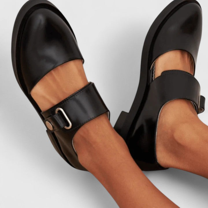Lysanne - Elegant Retro Shoes with a Modern Twist