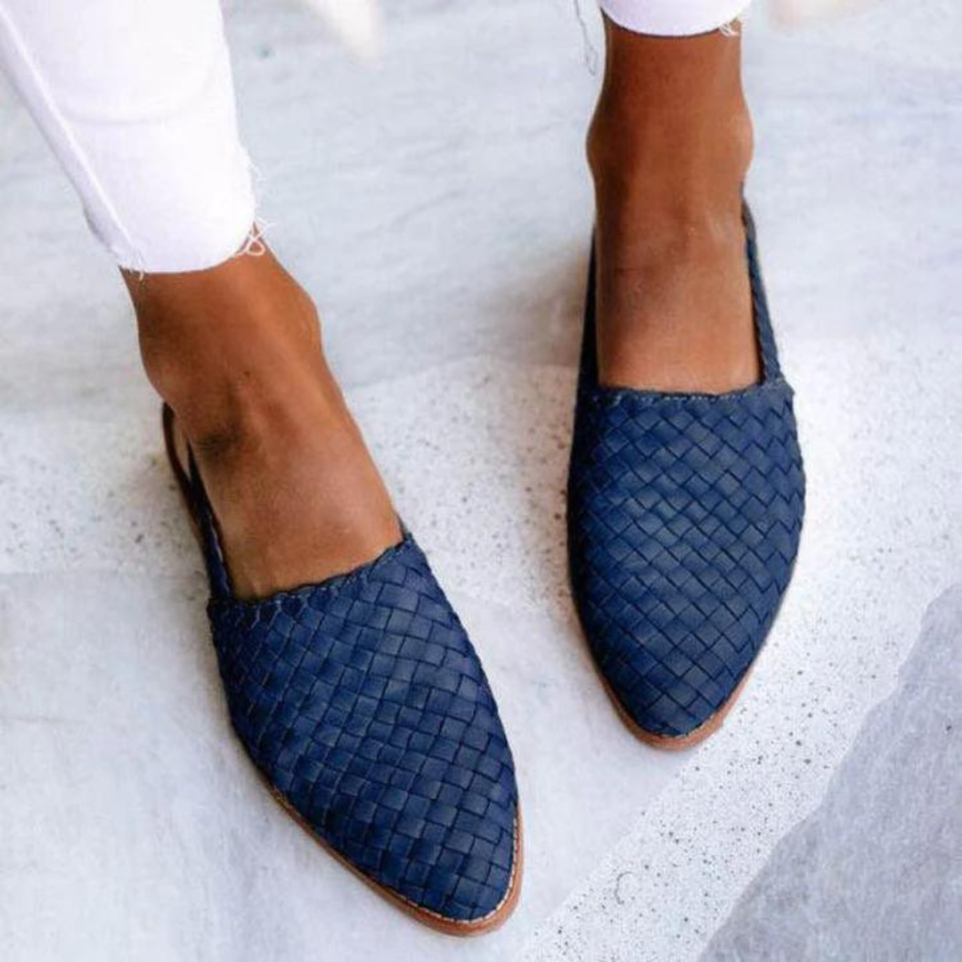 Ariana - Comfortable Artisan Elegance