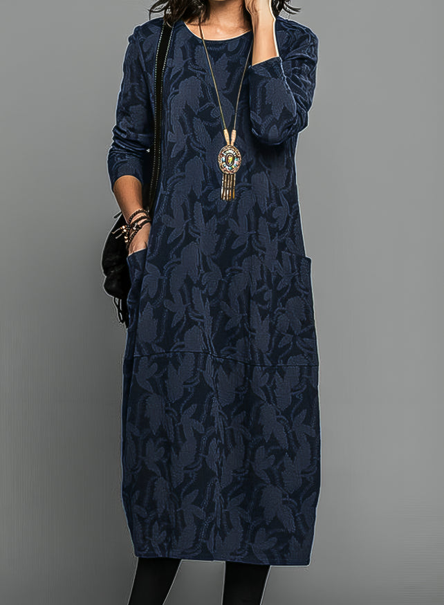 Carmen | Warm Winter Dress with Elegant Cut