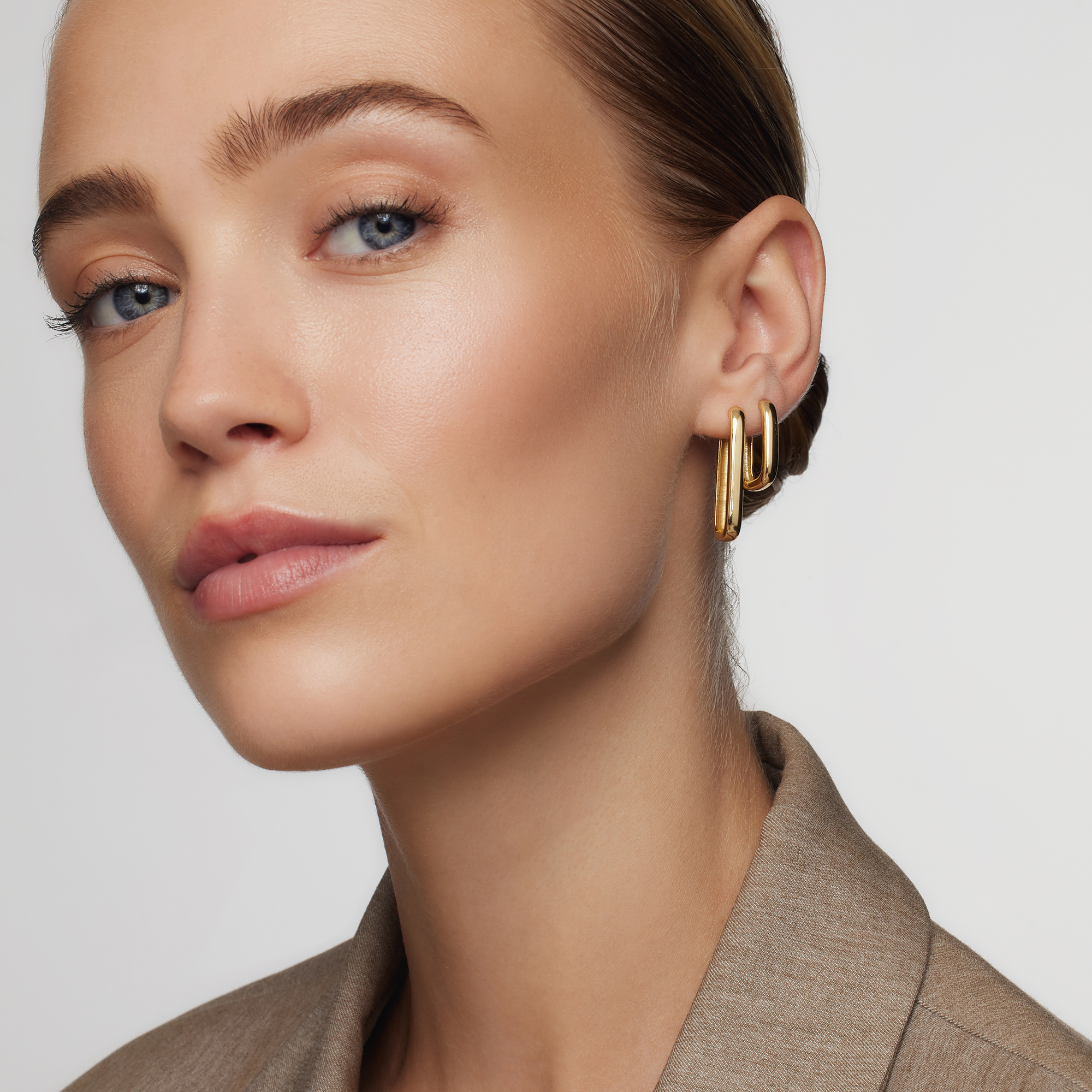 Iconic Hoop Earrings | Gold