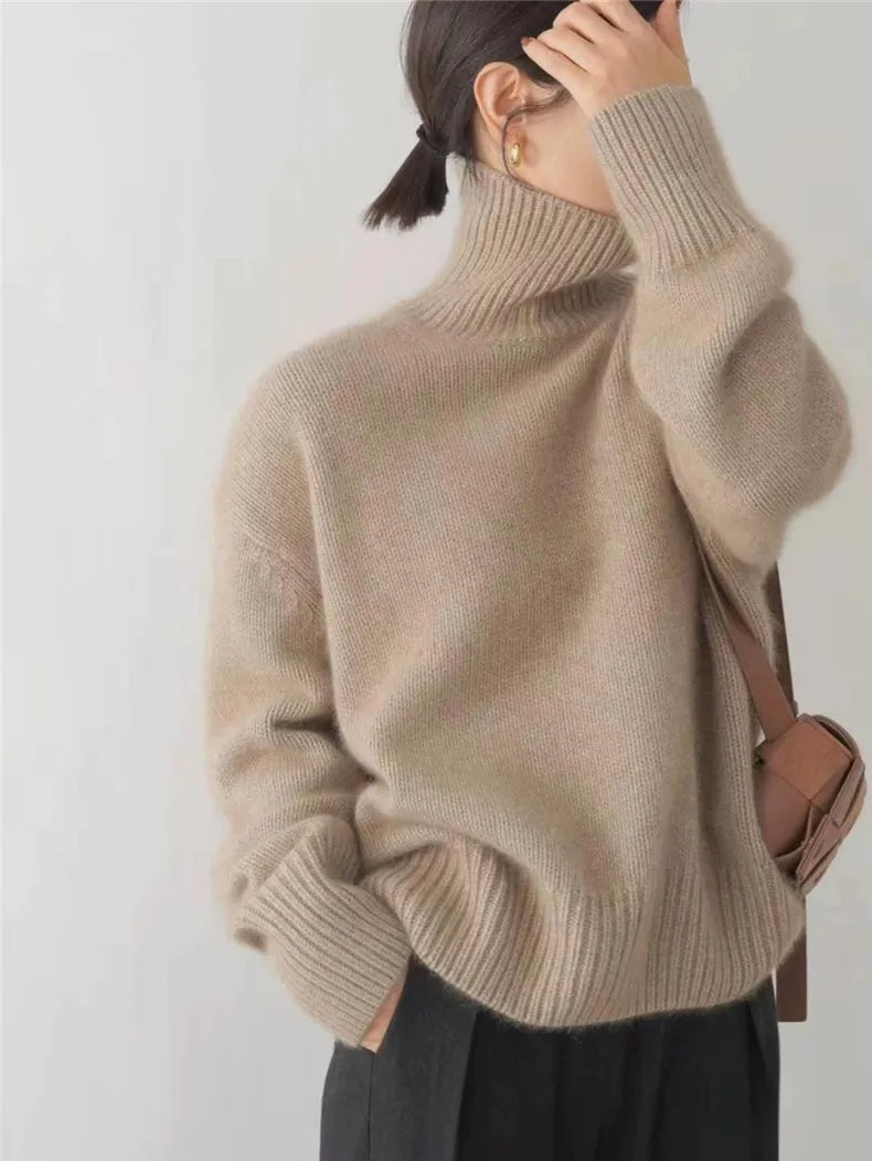 Sydney Women's Oversized Roll Neck Cashmere Jumper – Soft, Warm & Elegant