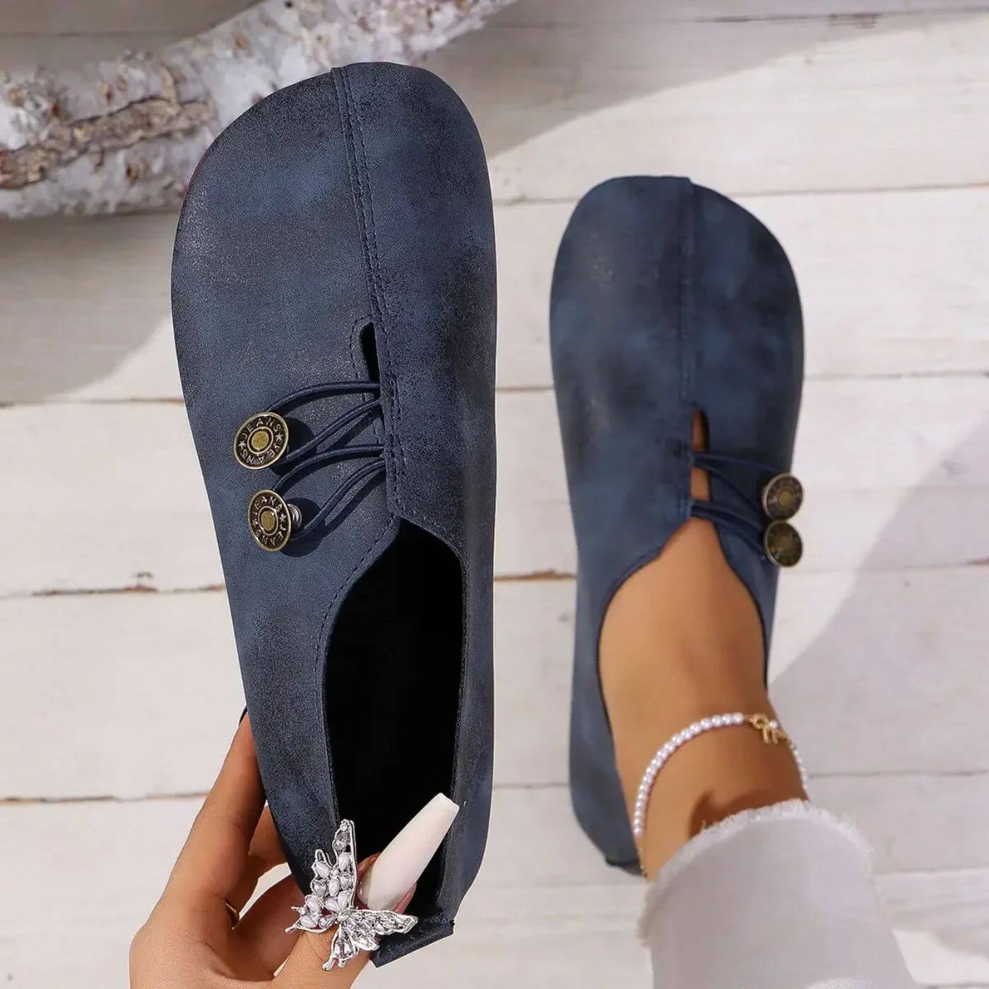 Christina - Soft and Flexible Orthopaedic Shoes
