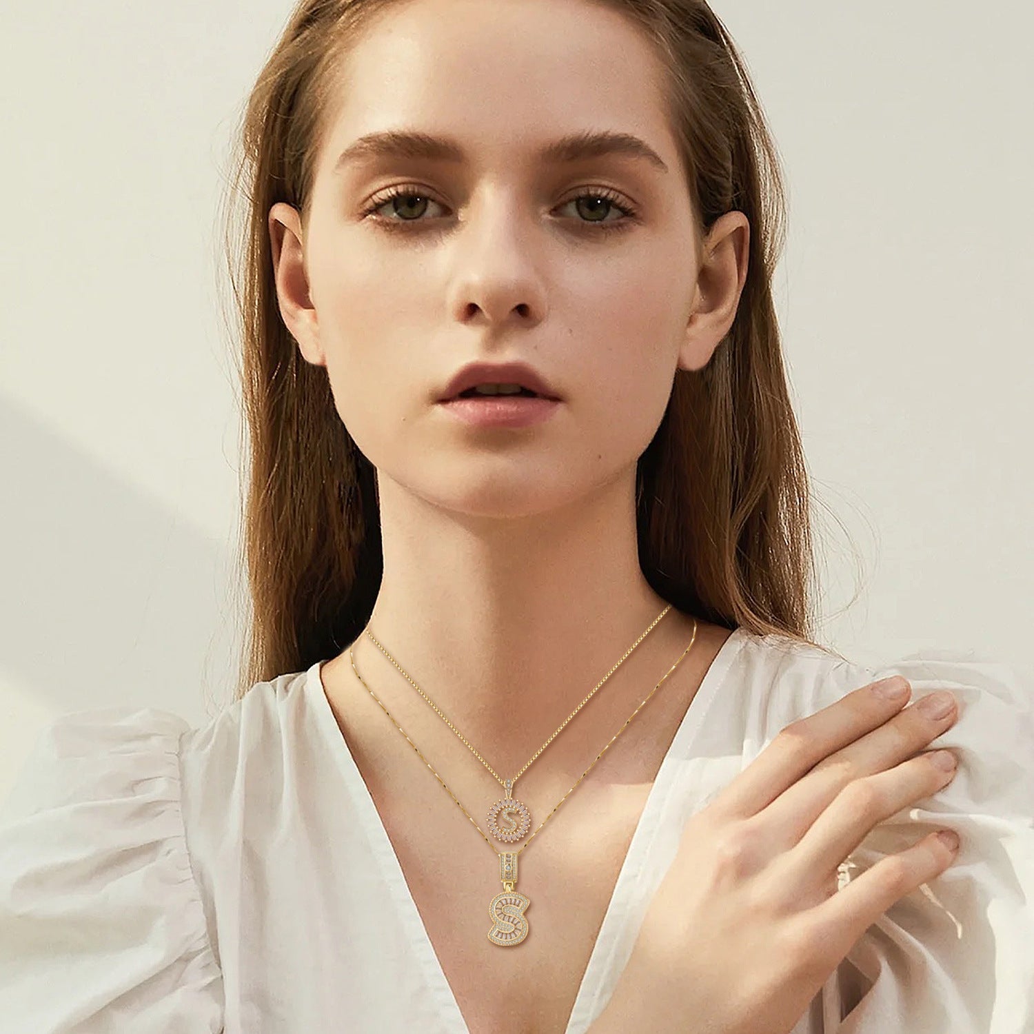 Necklace with embedded initial | Gold