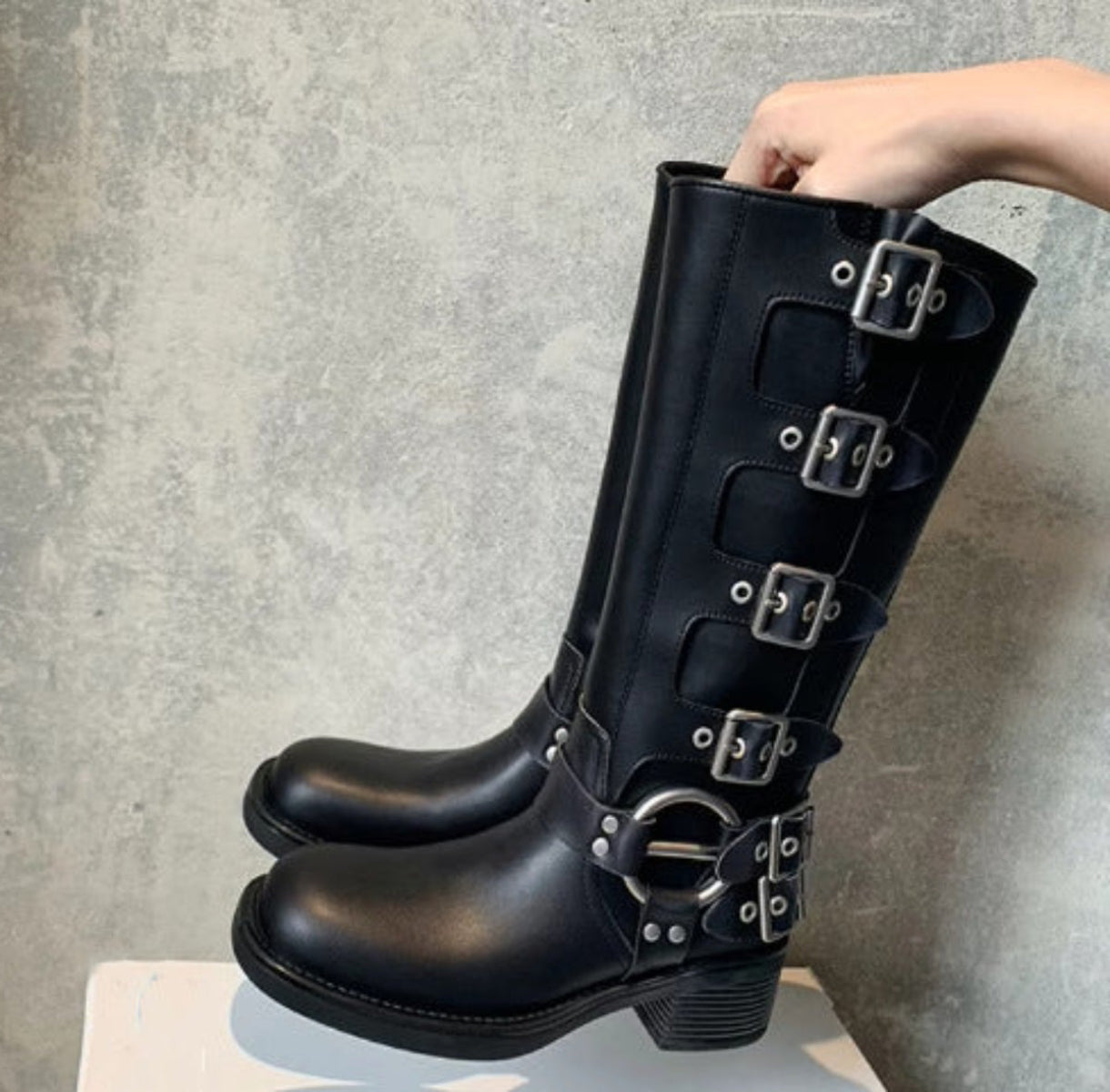 Monique – Classic Boots