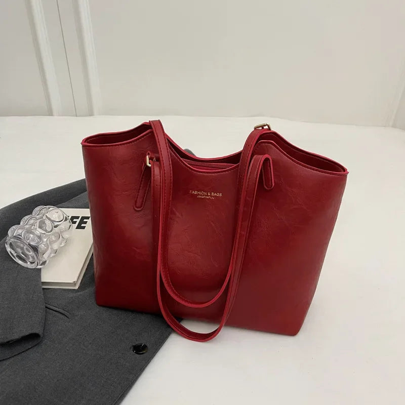 Emma – Vintage Faux Leather Tote Bag with Keychain
