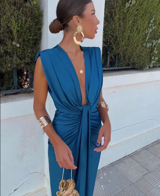 Long Dress for Women Isabella – Elegant Backless Dress for Weddings, Evenings, and Stylish Summer