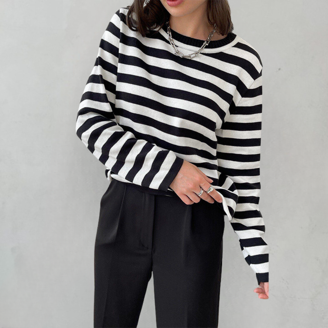 Nicole - Chic Striped Jumper