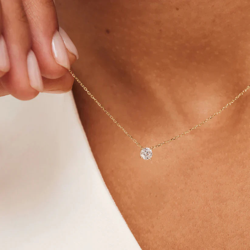 Moissanite Pendant Necklace Cléa | Gold
