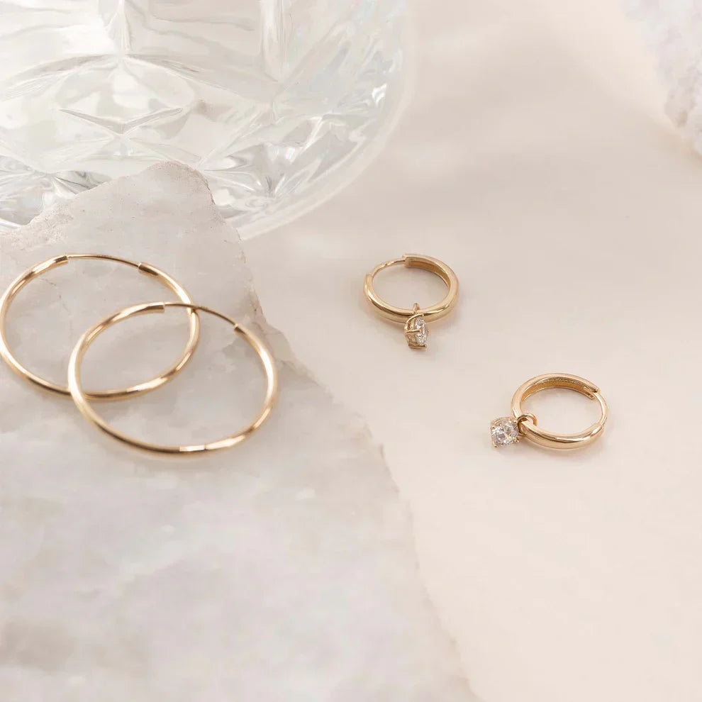 Hoop earrings with Moonstone | Gold