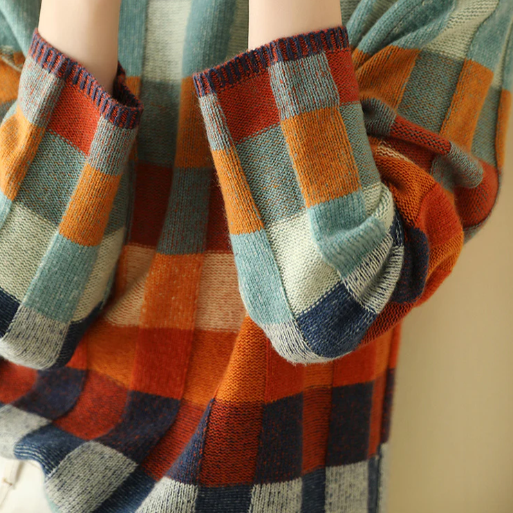 Elise - Soft Cashmere Roll Neck Jumper