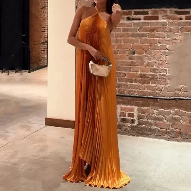 Women's Elegant Pleated Halter Neck Maxi Dress with Flowing Fit