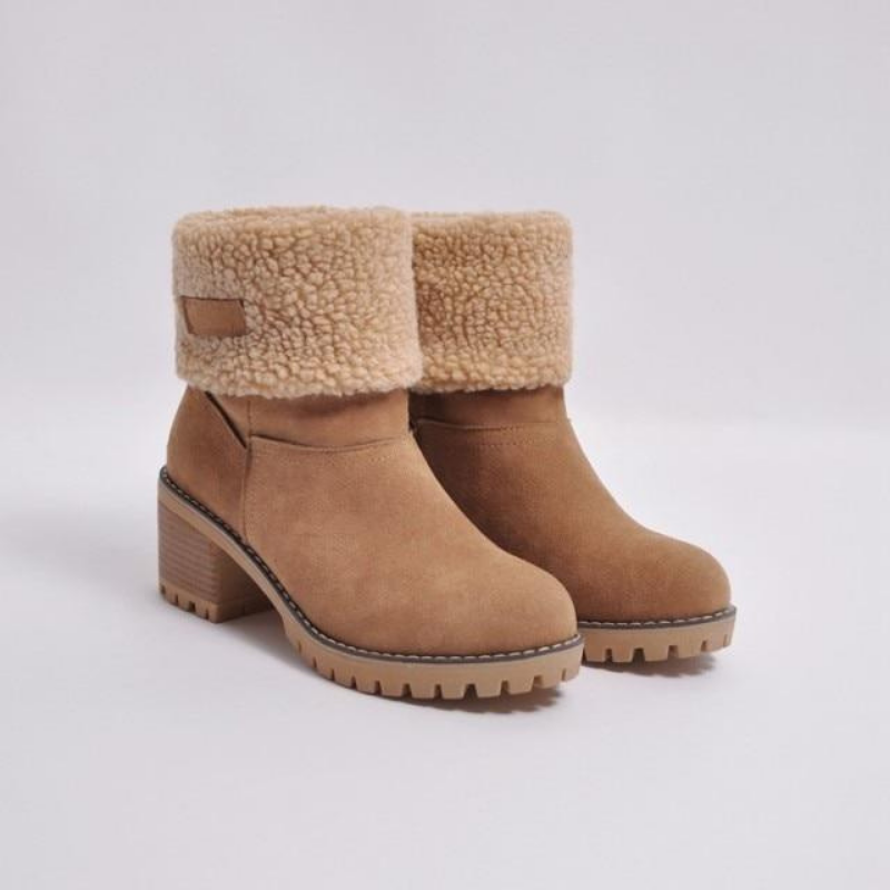 Amelie - Elegant Snuggly Boots