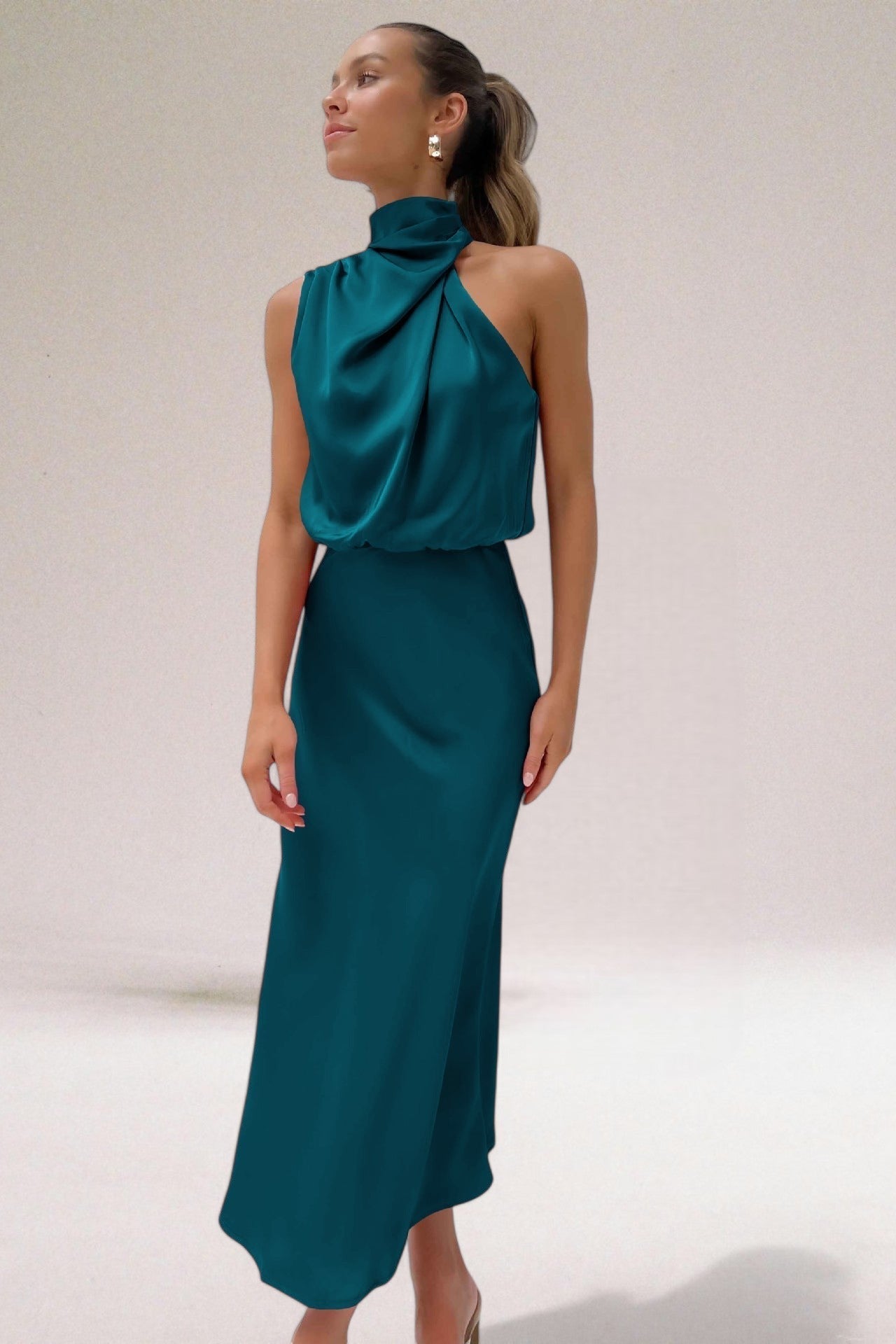 Elegant Satin Dress Laluna®