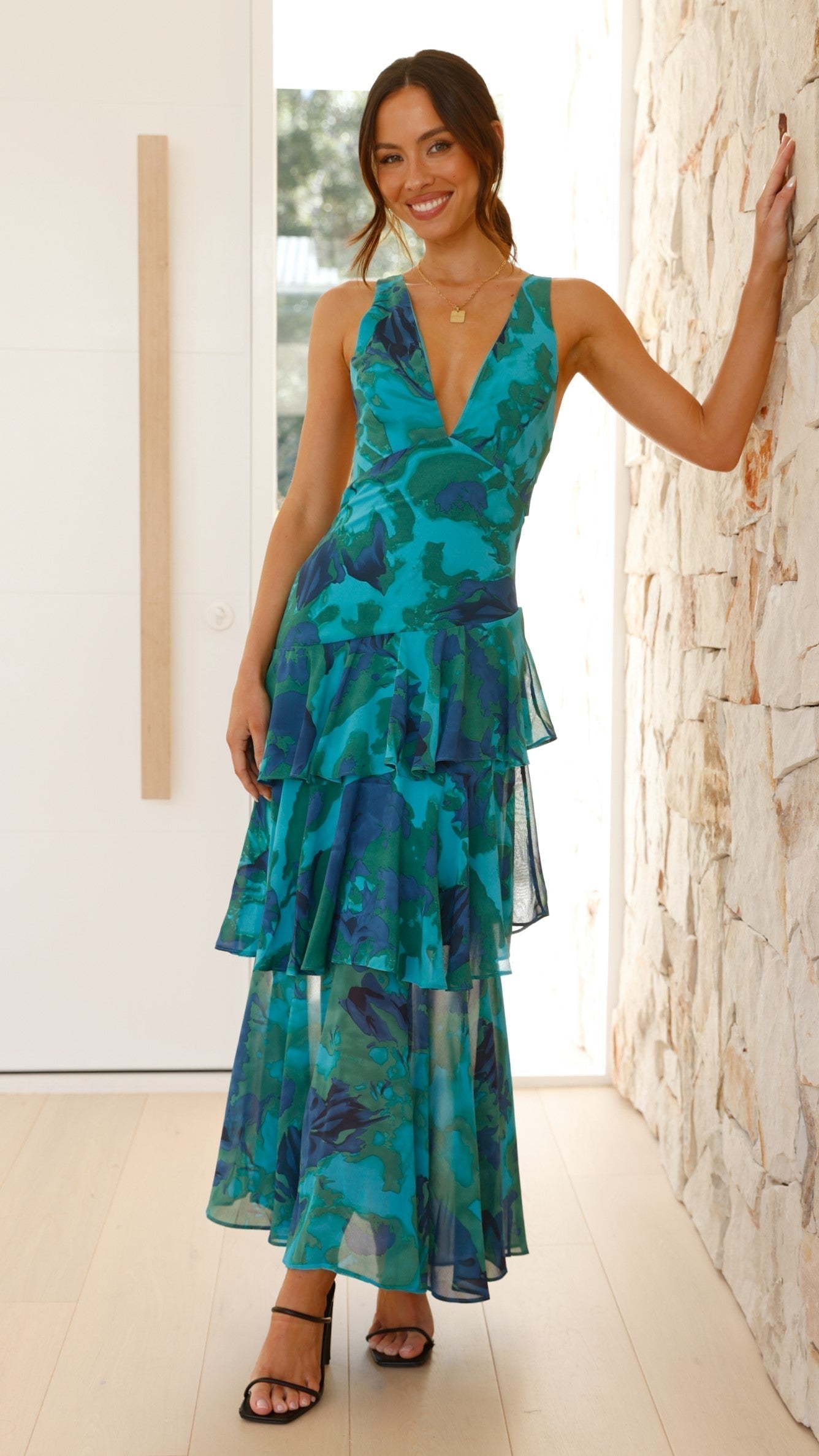 Women's Sleeveless Layered Maxi Dress with Deep V-Neck and Ruffle Hem