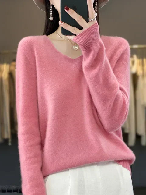 Elena - Elegant Duvet Pullover