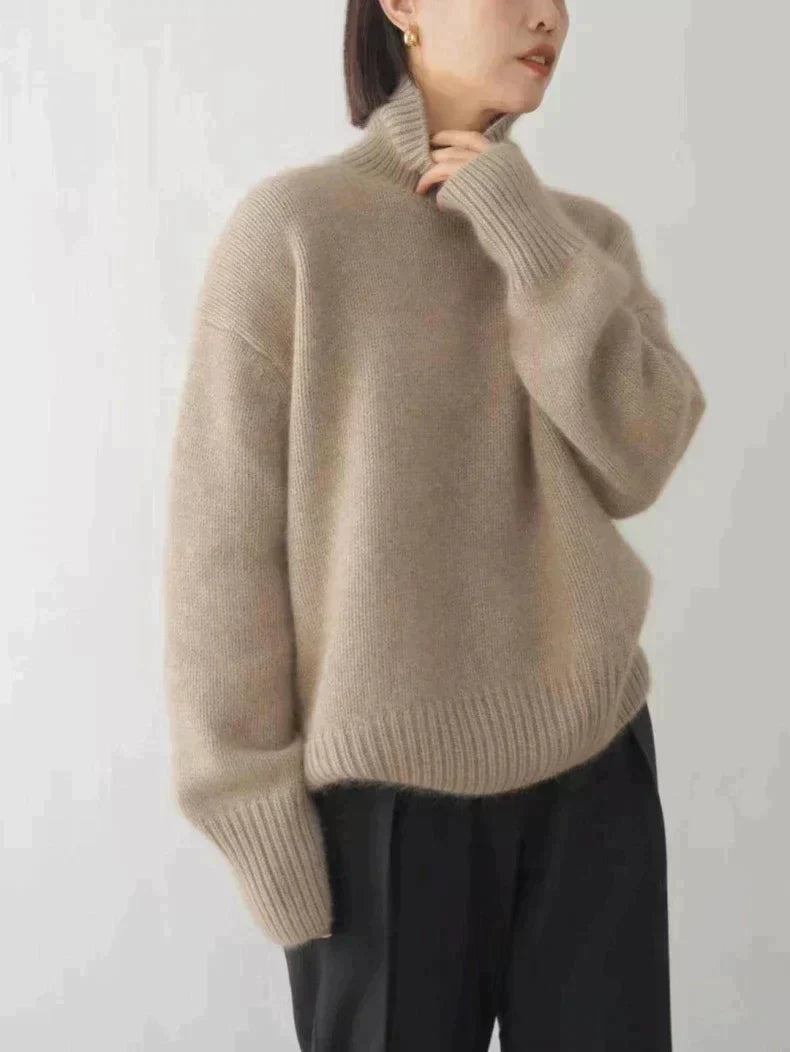 Sydney Women's Oversized Roll Neck Cashmere Jumper – Soft, Warm & Elegant