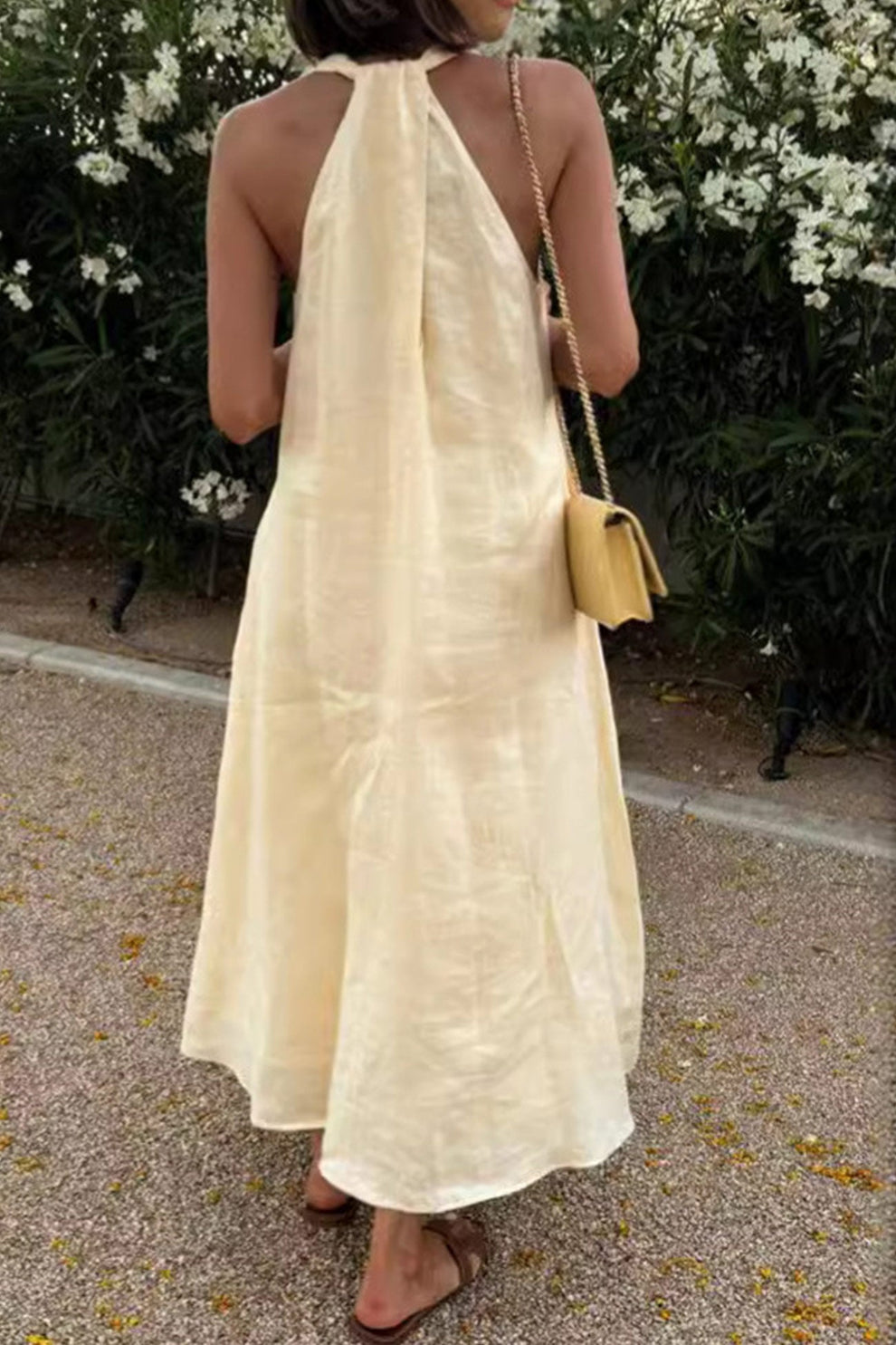Women's Sleeveless A-Line Maxi Dress with V-Neck and Side Pockets