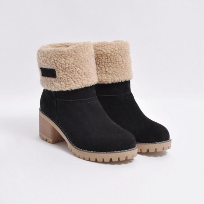 Amelie - Elegant Snuggly Boots