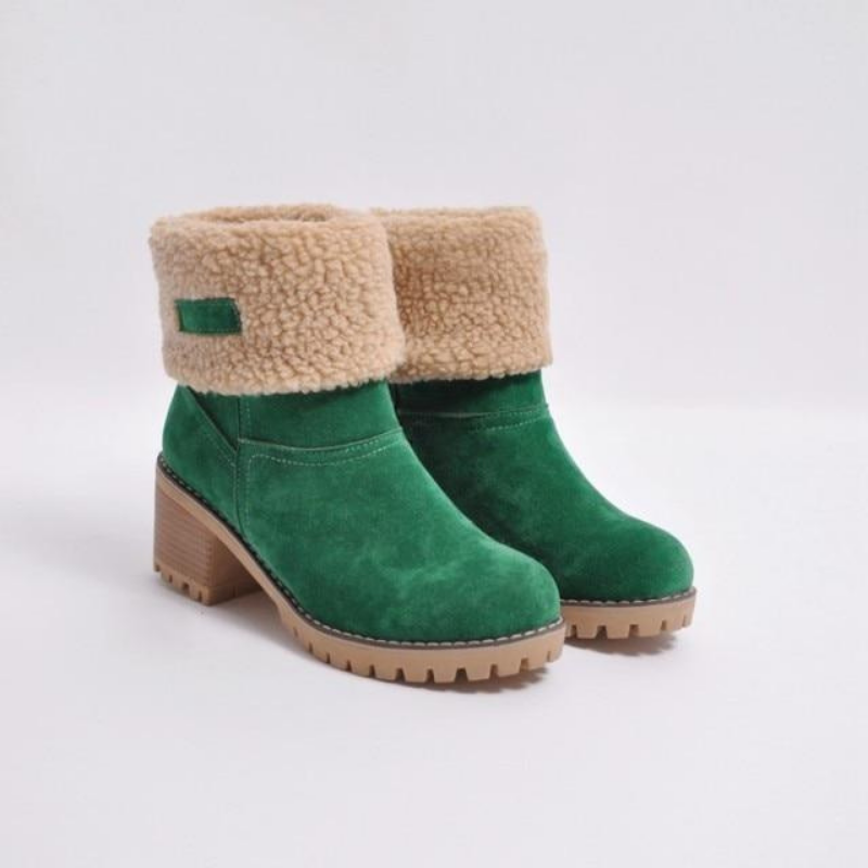 Amelie - Elegant Snuggly Boots